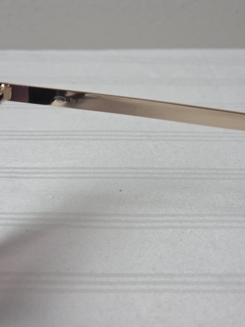 Oscar de la Renta Black Frames with Purple Lenses Sunglasses
